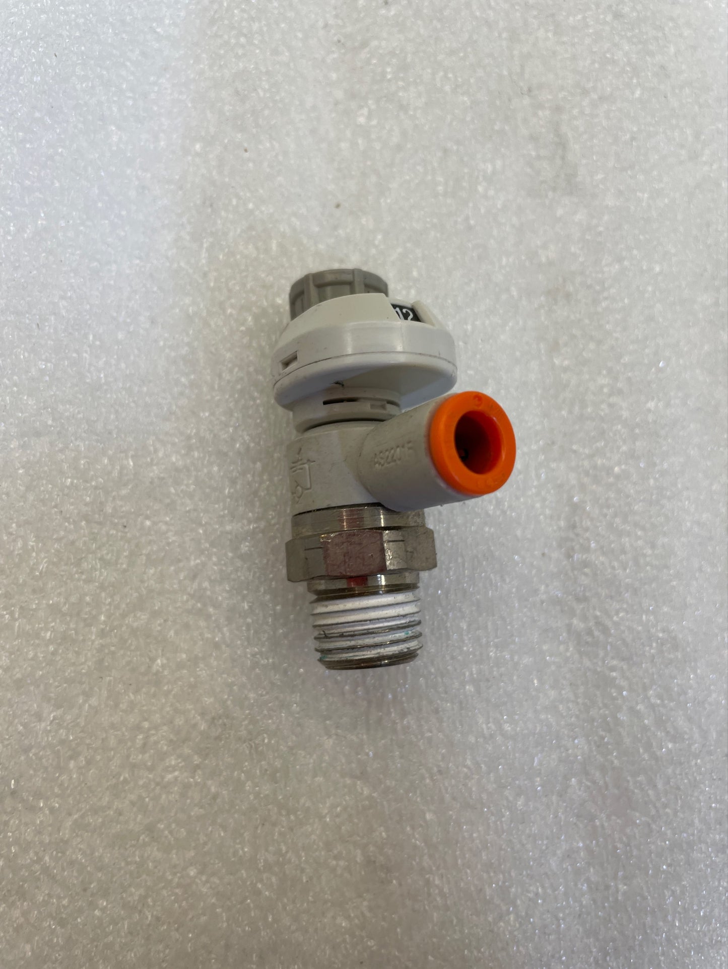 1/4" meter out valve with scale speed control