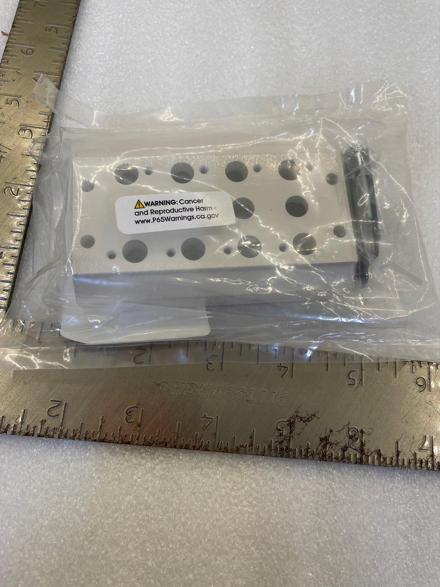 NITRA 4 Station Manifold, 2 Input, 4 Exhaust