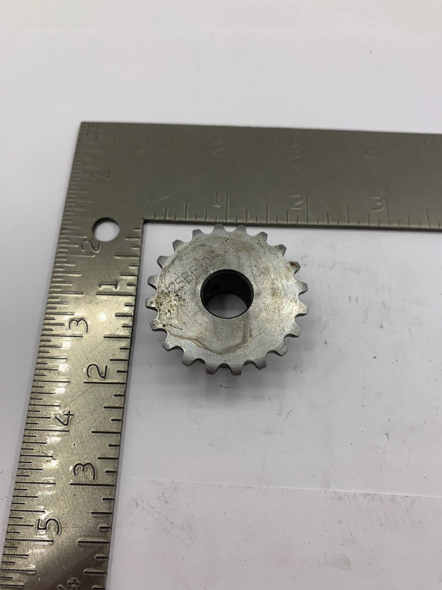 #25 CHAIN SPROCKET, 20 TOOTH, 1/2" BORE
