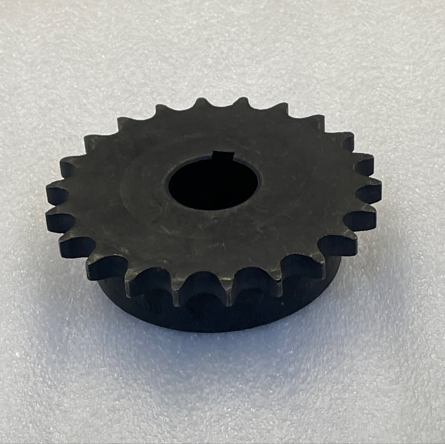 Roller Chain Sprocket, ANSI 40 Chain, 22 Teeth, for 1" Shaft Diameter
