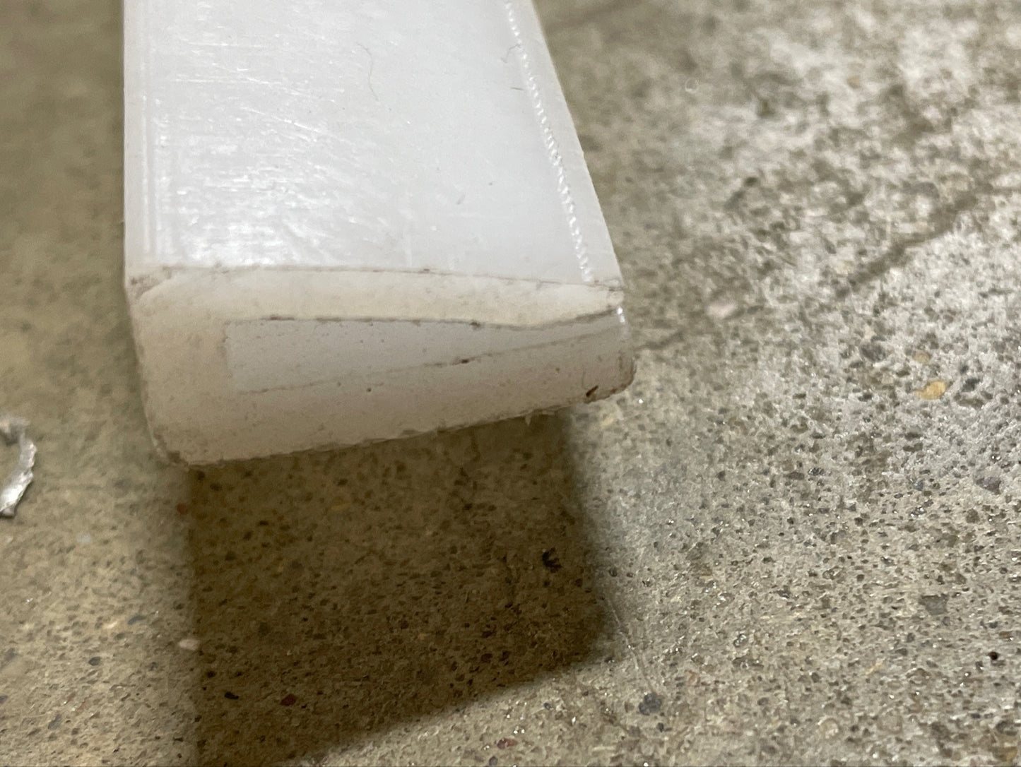 3/4 BAR-CLIP (10' lengths) - Item must ship Flat