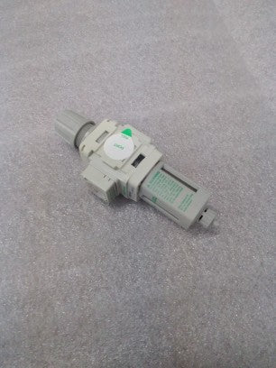 CKD FILTER REGULATOR, 1/4"NPT PORTS