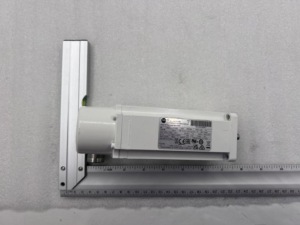 Allen-Bradley Servo Motor (VPF-B0633M-PJ12AF)