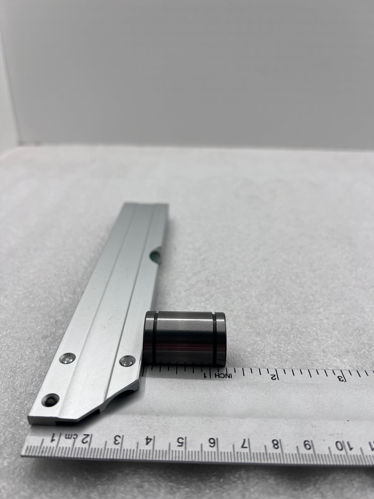 1/2" Bore Linear Ball Bearing (PCB Linear IP8G)