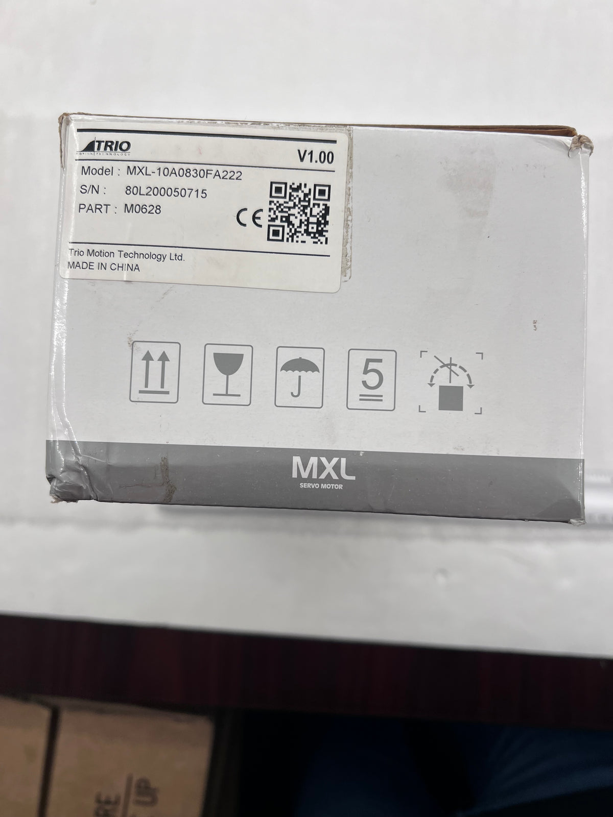 Trio AC Servo Motor, 1kW Motor, 80mm Flange, 200V, 3000 RPM M0628